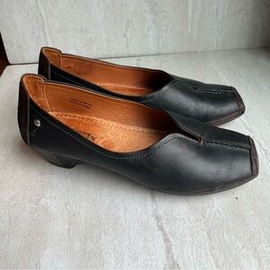 ** Pikolinos GANDIA Slip On Kitten Heels Black Leather Size 36